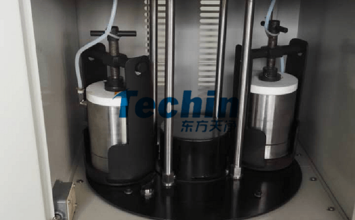 實(shí)驗室球磨機(jī)上的球磨罐